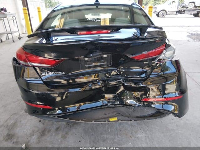 2017 HYUNDAI ELANTRA SE 6