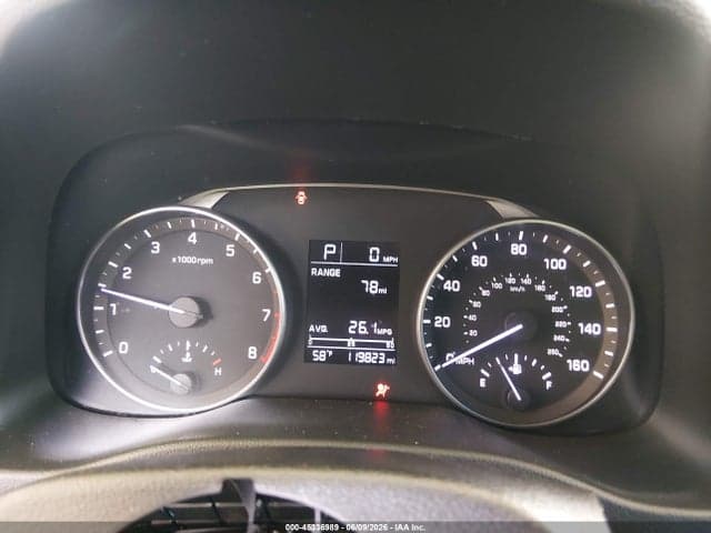 2017 HYUNDAI ELANTRA SE 7