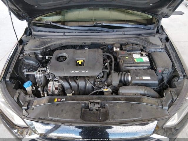 2017 HYUNDAI ELANTRA SE 10