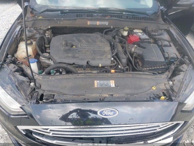 2017 FORD FUSION SE 10
