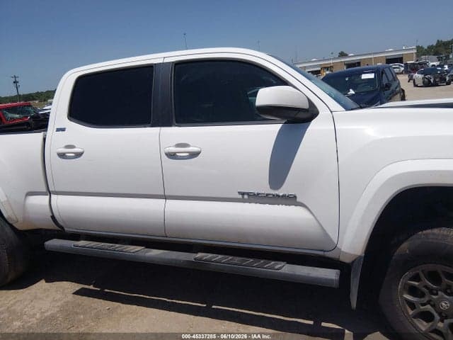 2018 TOYOTA TACOMA SR5 13