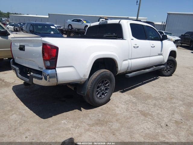 2018 TOYOTA TACOMA SR5 4