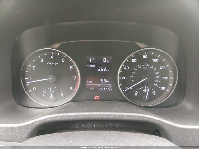 2017 HYUNDAI ELANTRA SE 7