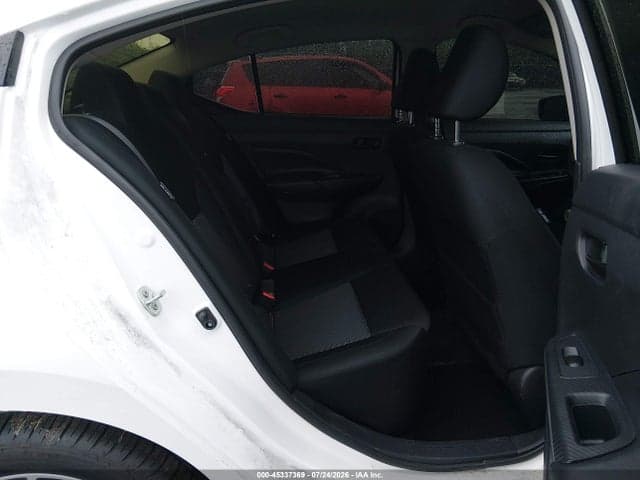 2024 NISSAN VERSA 1.6 S 8