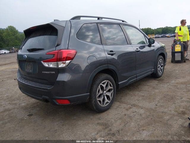 2021 SUBARU FORESTER PREMIUM 4