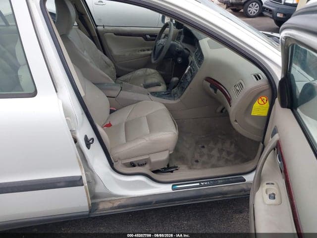 2004 VOLVO S60 2.5T 5