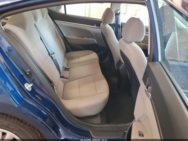2020 HYUNDAI ELANTRA SE 8