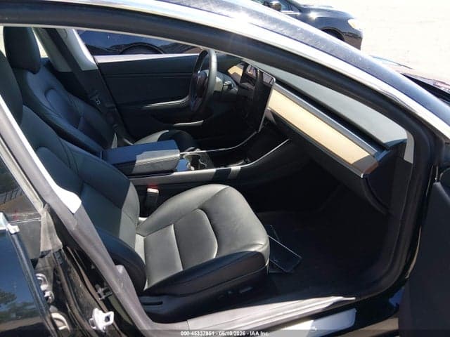 2019 TESLA MODEL 3 LONG RANGE/PERFORMANCE 5