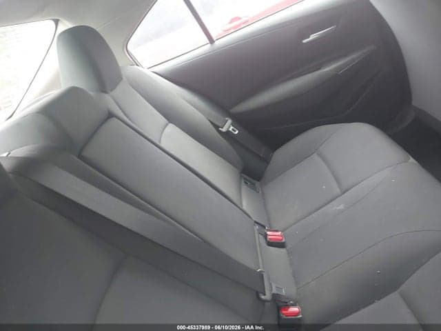 2021 TOYOTA COROLLA LE 8