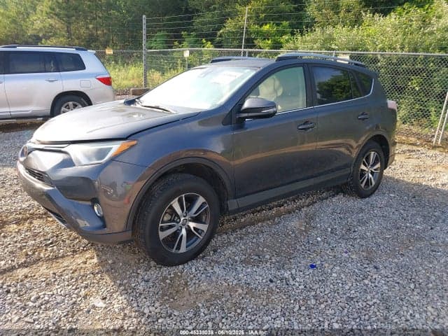 2018 TOYOTA RAV4 XLE 2