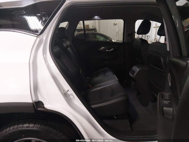 2022 GMC TERRAIN AWD SLT 8
