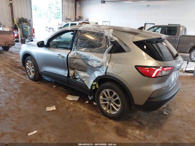 2022 FORD ESCAPE SE 3