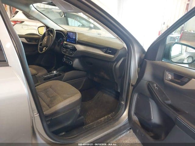2022 FORD ESCAPE SE 5