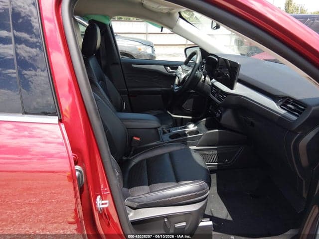 2023 FORD ESCAPE PLATINUM 5