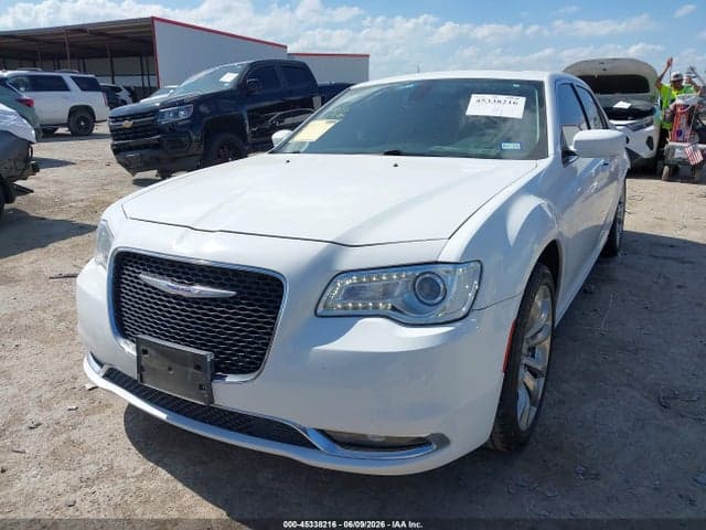 2019 CHRYSLER 300 TOURING L 2