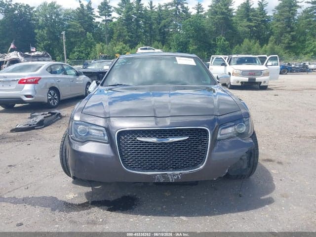 2018 CHRYSLER 300 LIMITED AWD 6