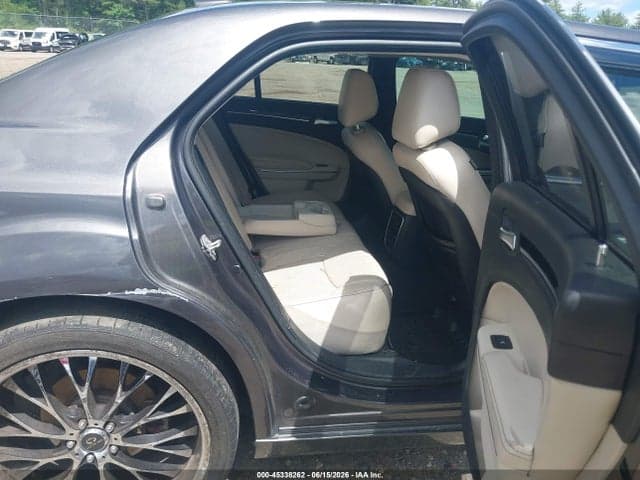 2018 CHRYSLER 300 LIMITED AWD 8