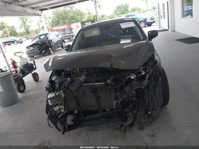 2018 MAZDA MAZDA3 TOURING 12