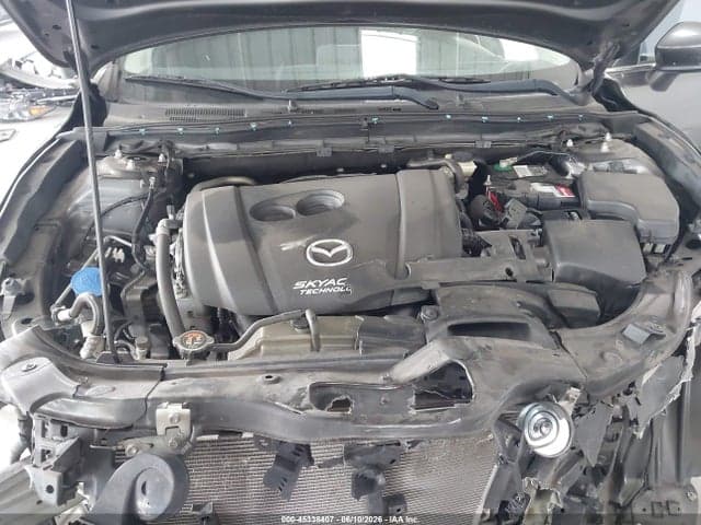 2018 MAZDA MAZDA3 TOURING 10