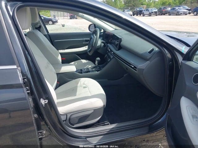 2025 HYUNDAI SONATA SE 5