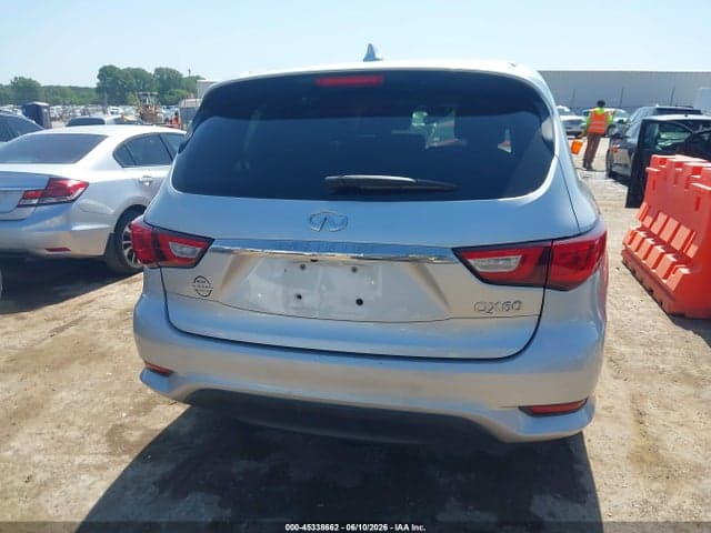 2018 INFINITI QX60 16