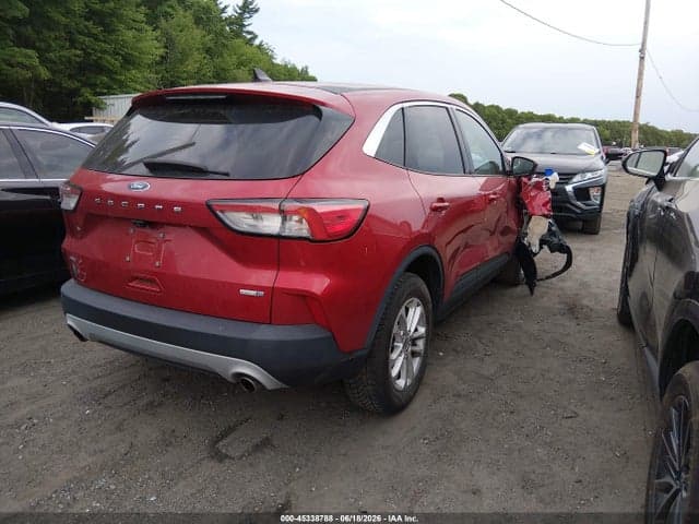 2020 FORD ESCAPE SE 4