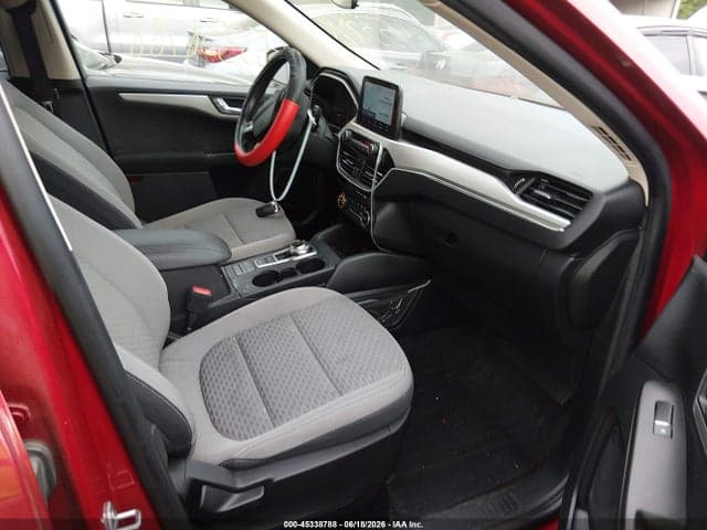 2020 FORD ESCAPE SE 5
