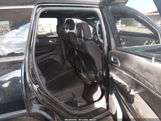 2018 JEEP GRAND CHEROKEE LAREDO E 4X4 8