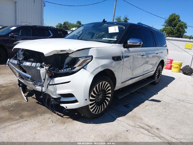 2021 LINCOLN NAVIGATOR BLACK 2
