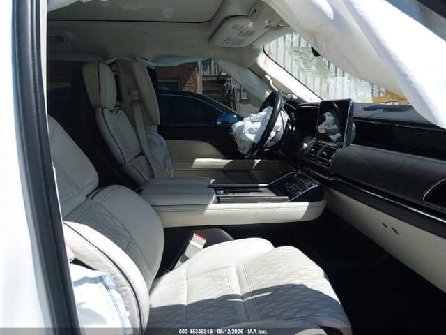 2021 LINCOLN NAVIGATOR BLACK 5