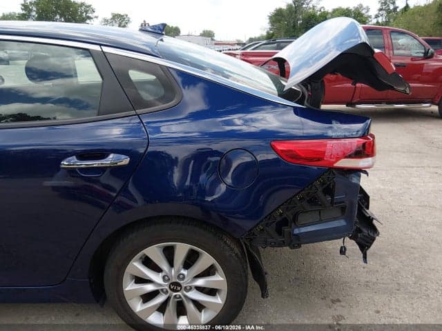 2018 KIA OPTIMA LX 17