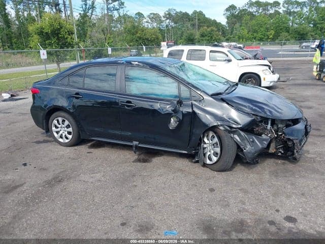 2026 TOYOTA COROLLA LE 13