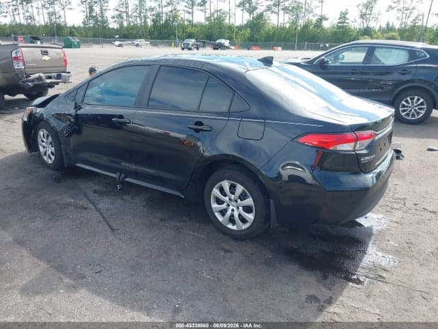 2026 TOYOTA COROLLA LE 3