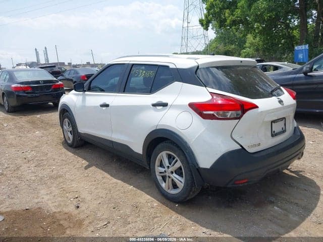 2019 NISSAN KICKS S 3