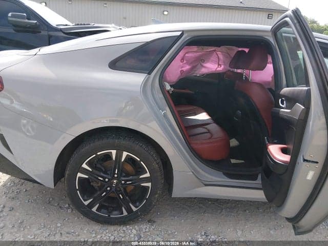 2021 KIA K5 GT-LINE 8