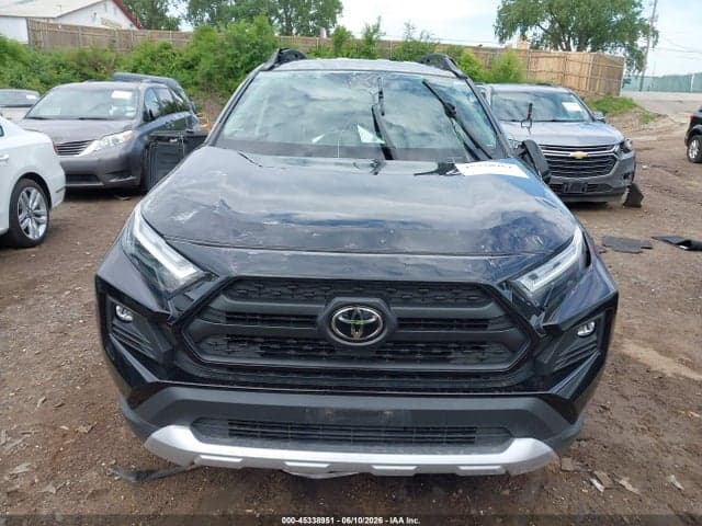 2022 TOYOTA RAV4 ADVENTURE 12