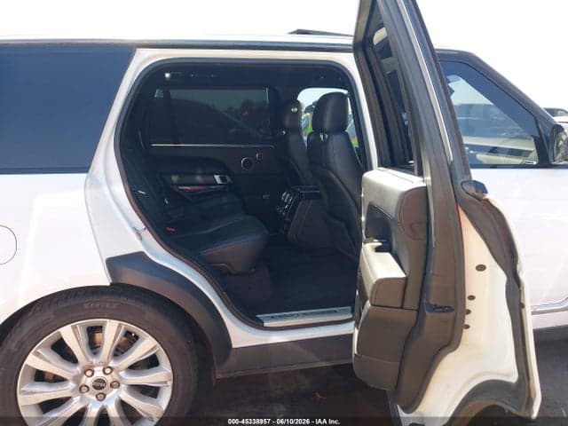 2017 LAND ROVER RANGE ROVER 8