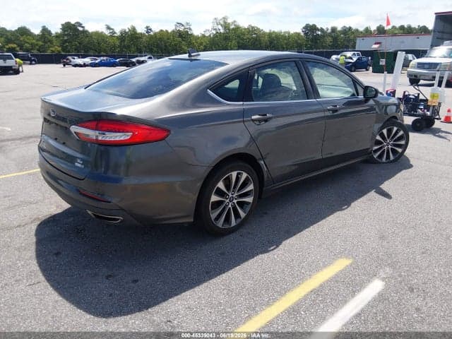 2020 FORD FUSION SE 4