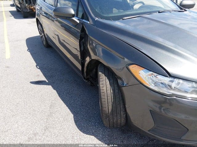 2020 FORD FUSION SE 6