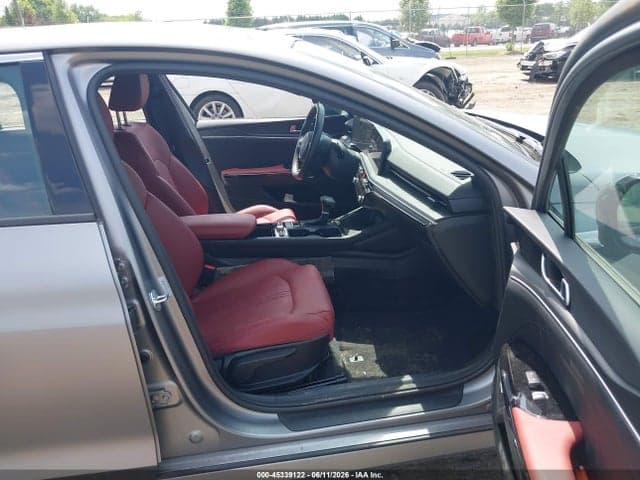 2025 KIA K5 GT-LINE 5