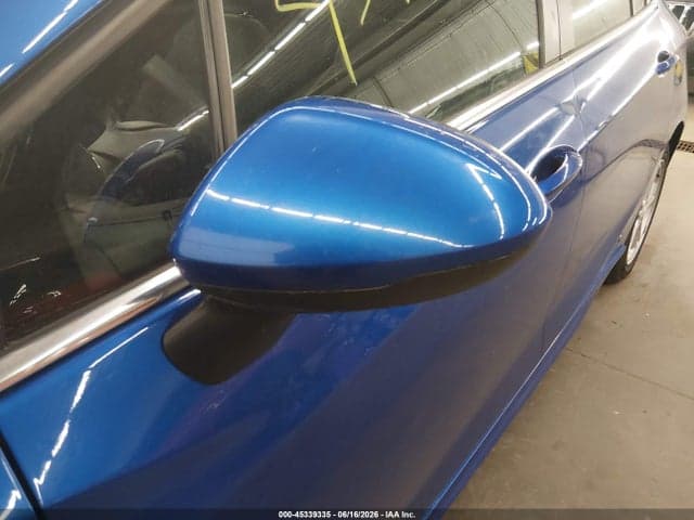 2017 CHEVROLET CRUZE LT AUTO 12