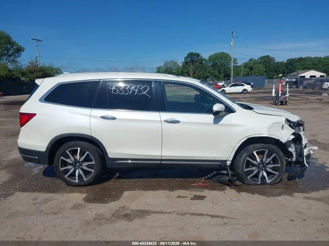 2019 HONDA PILOT TOURING 13