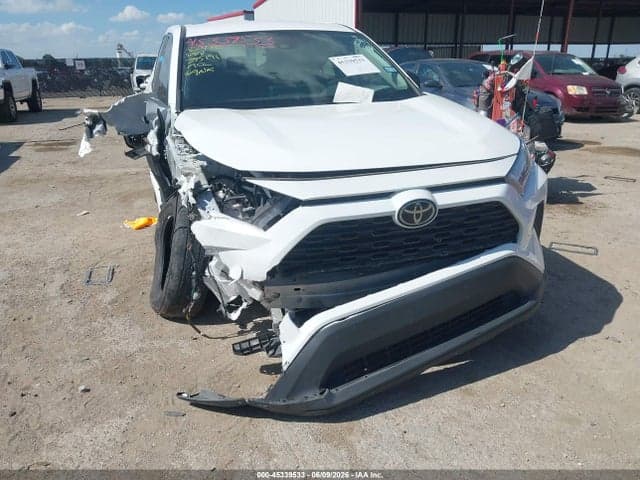 2024 TOYOTA RAV4 LE 6