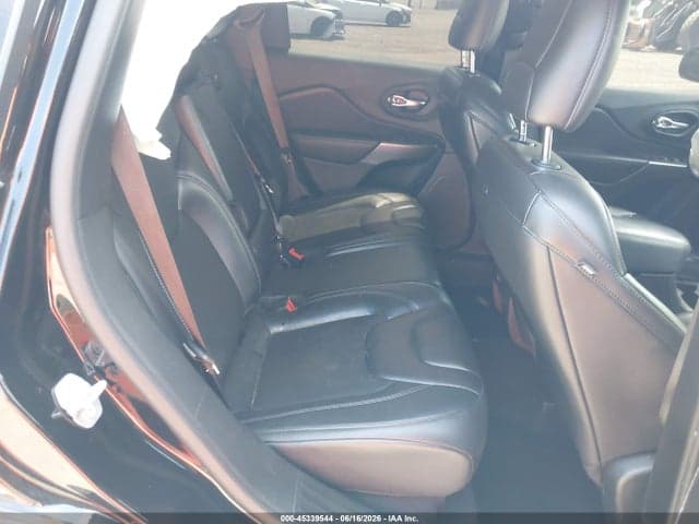 2020 JEEP CHEROKEE LATITUDE PLUS FWD 8