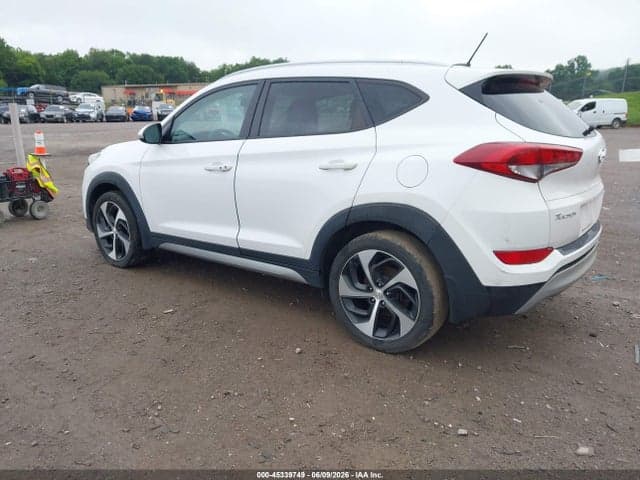 2017 HYUNDAI TUCSON SPORT 3