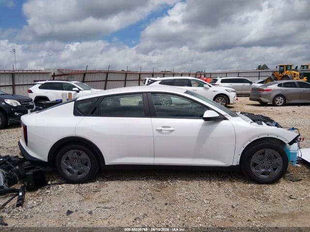 2026 KIA K4 LX 14