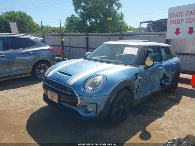 2017 MINI CLUBMAN COOPER 2