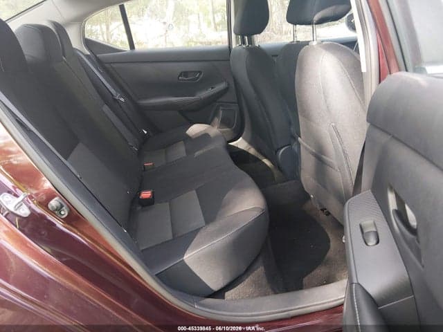 2025 NISSAN SENTRA SV 8