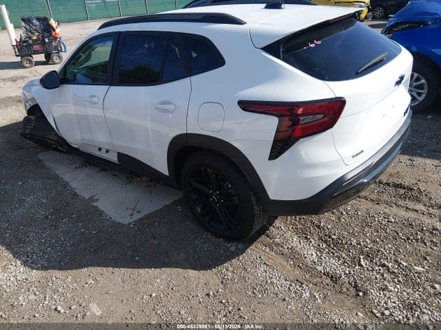 2025 CHEVROLET TRAX FWD ACTIV 3