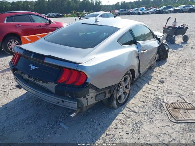 2020 FORD MUSTANG ECOBOOST FASTBACK 4